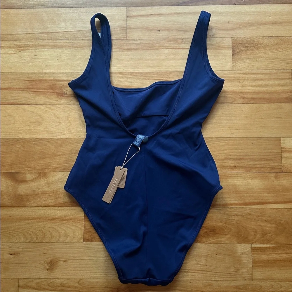 NWT SKIMS Sculpting Swim Tank One Piece Sz M